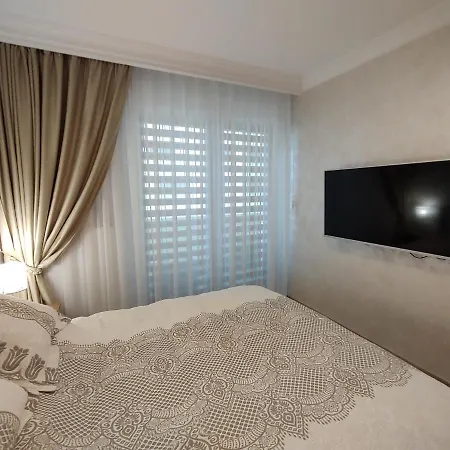 Decebal Premium Confort * Craiova